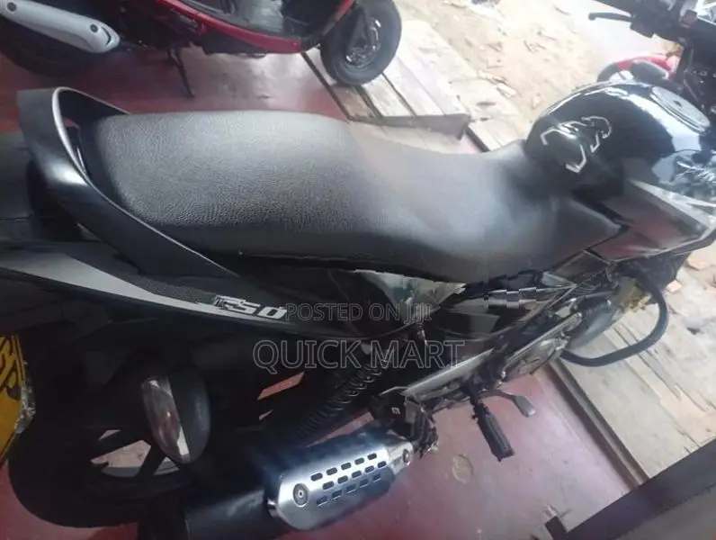 Bajaj Pulsar 150 2019