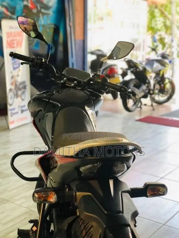 Bajaj Pulsar NS200 BRAND NEW 103 2026