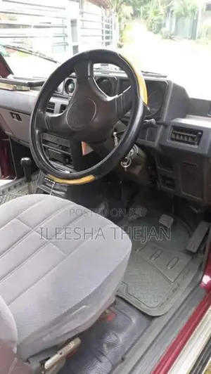 Mitsubishi Pajero 1989
