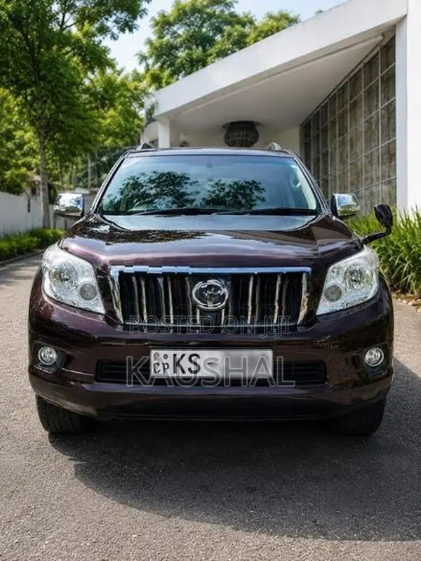 Toyota Land Cruiser Prado 2011