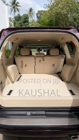 Toyota Land Cruiser Prado 2011