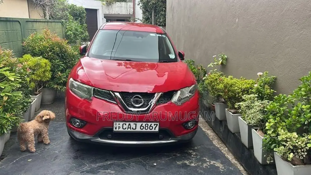 Nissan X-Trail 2015