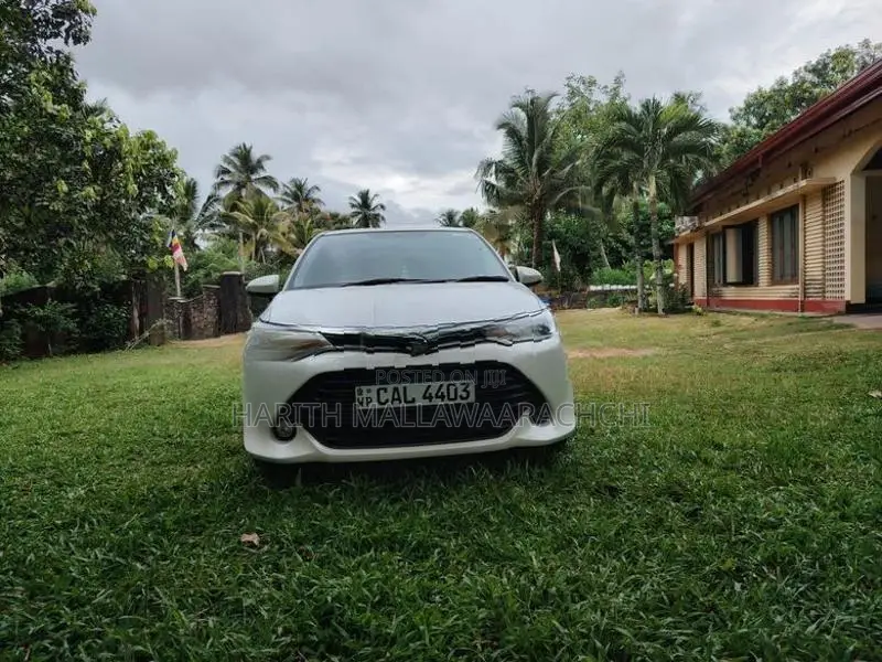 Toyota Axio 2015