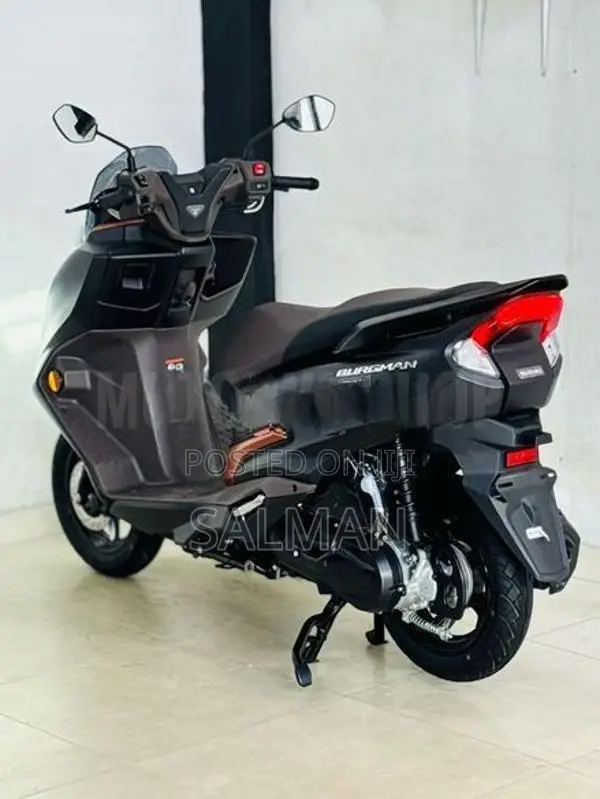 Suzuki Burgman 125 TFT 2026