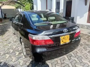 Toyota Premio 2010