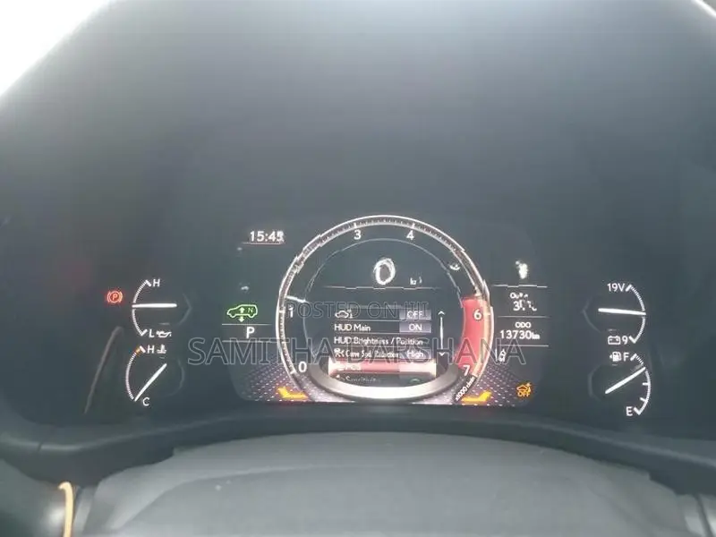 Lexus LX600 2024