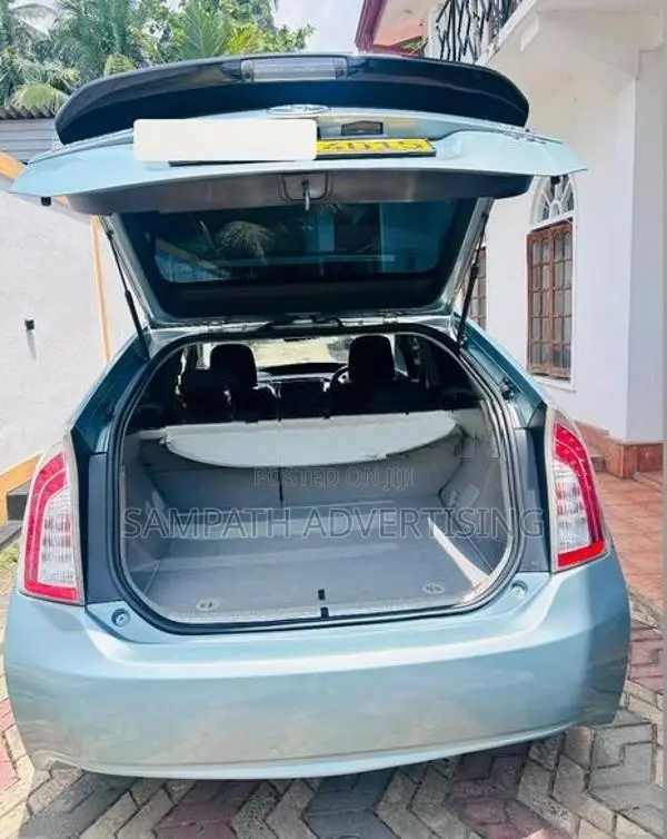 Toyota Prius 2013