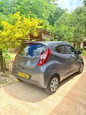 Hyundai Eon 2016