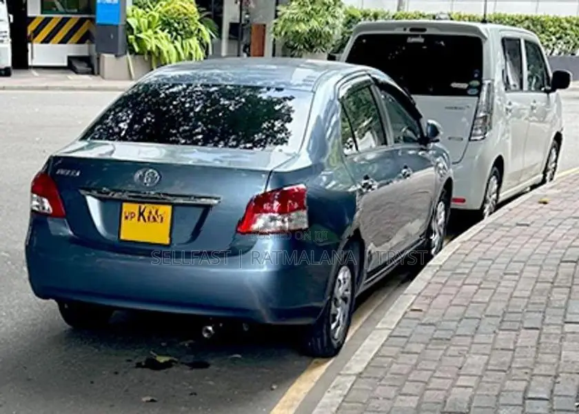 Toyota Belta 2007