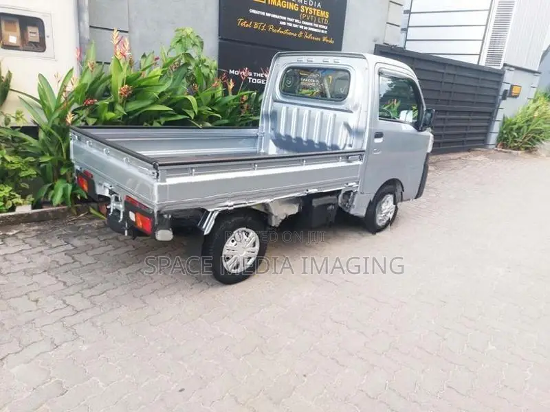 Daihatsu Hijet Standerd 2023