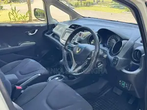 Honda Fit GP1 2012