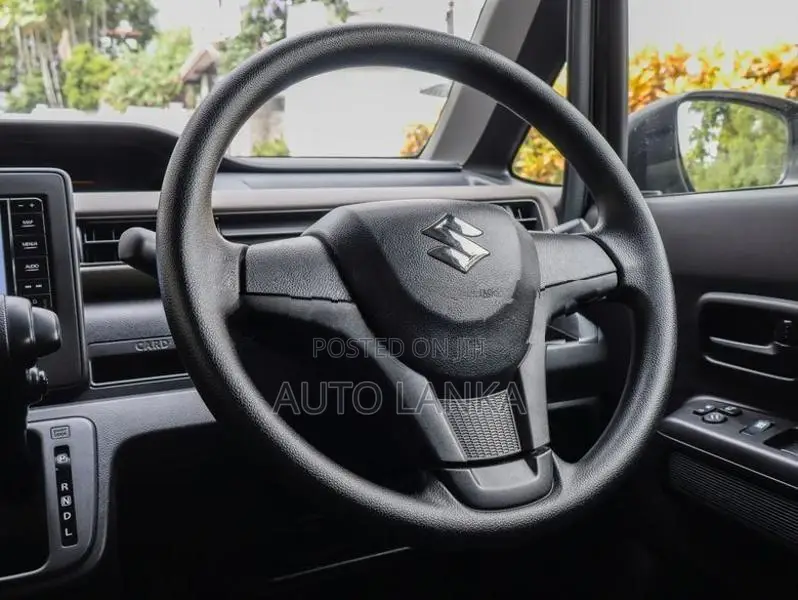 Suzuki Wagon R 2024