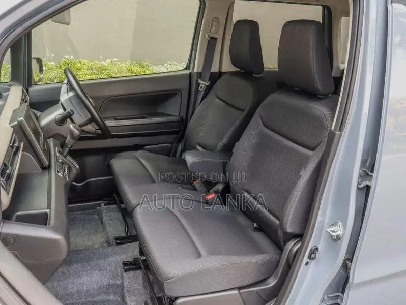 Suzuki Wagon R FX 2024