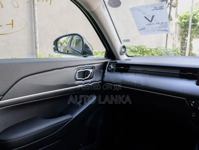 Honda Vezel Z Premium Black 2026