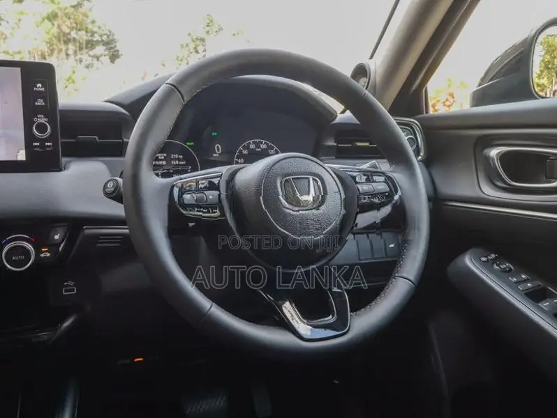 Honda Vezel Z Premium Black 2026