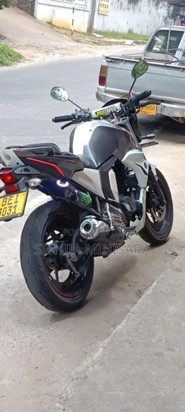 Yamaha FZs V2 2016