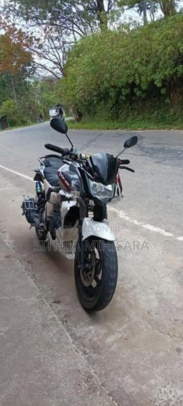 Yamaha FZs V2 2016