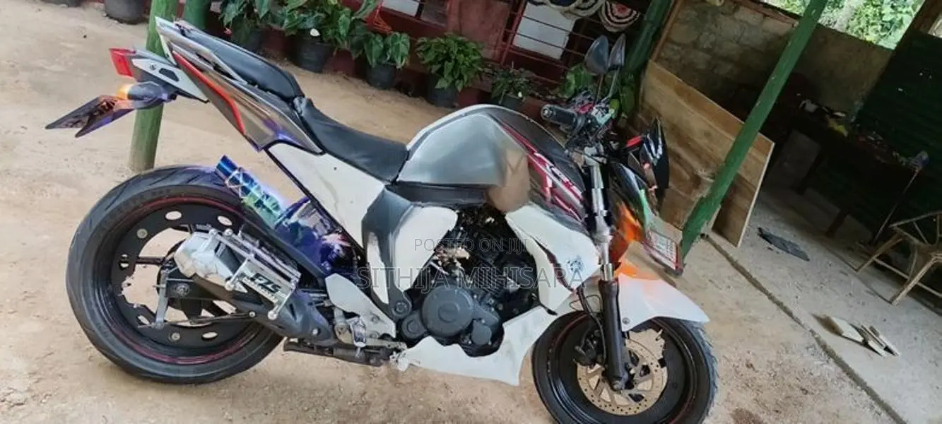 Yamaha FZs V2 2016