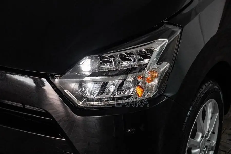 Daihatsu Mira ES G LED 2026
