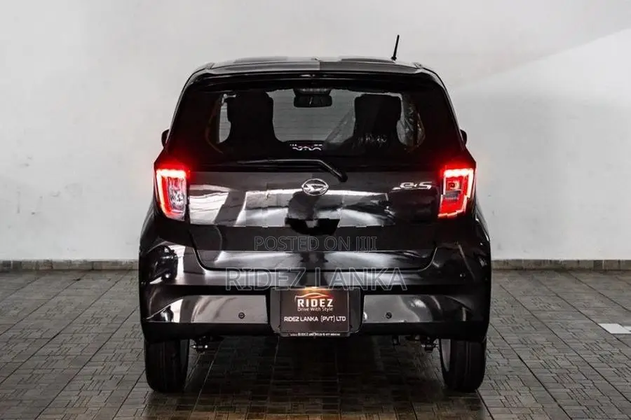 Daihatsu Mira ES G LED 2026