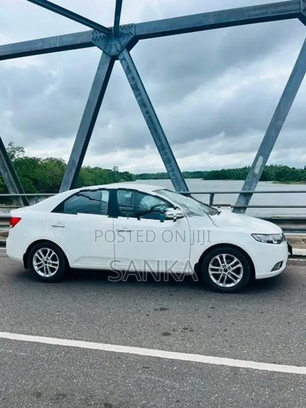 Kia Cerato 2012