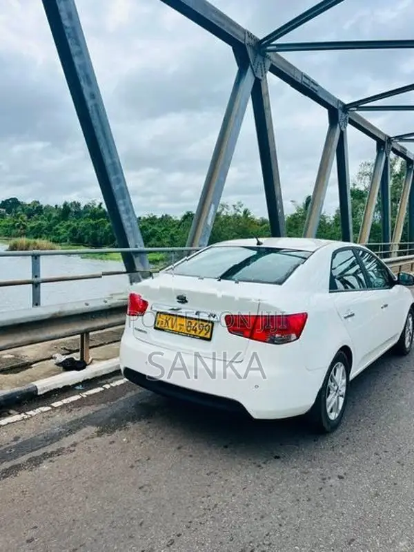Kia Cerato 2012