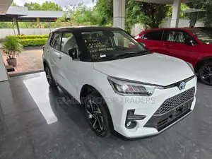 Toyota Raize Z Bsm 2026
