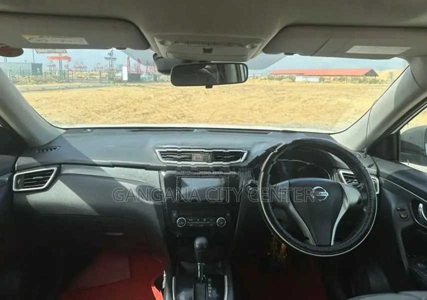 Nissan X-Trail 2016