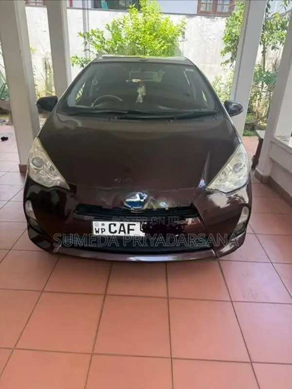 Toyota Aqua 2014