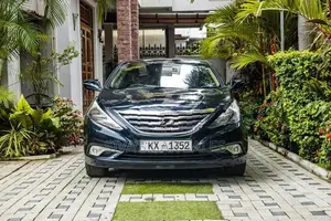 Hyundai Sonata 2013