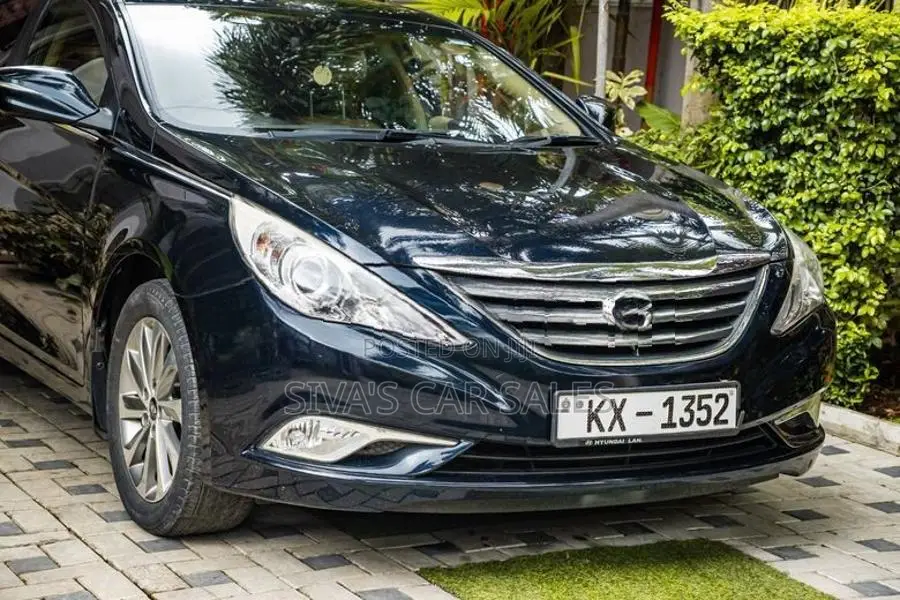 Hyundai Sonata 2013