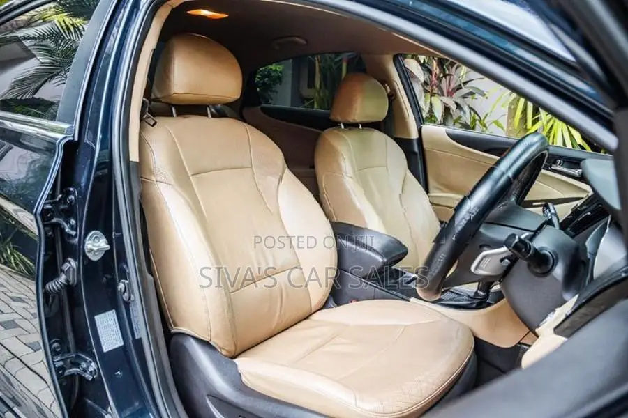 Hyundai Sonata 2013