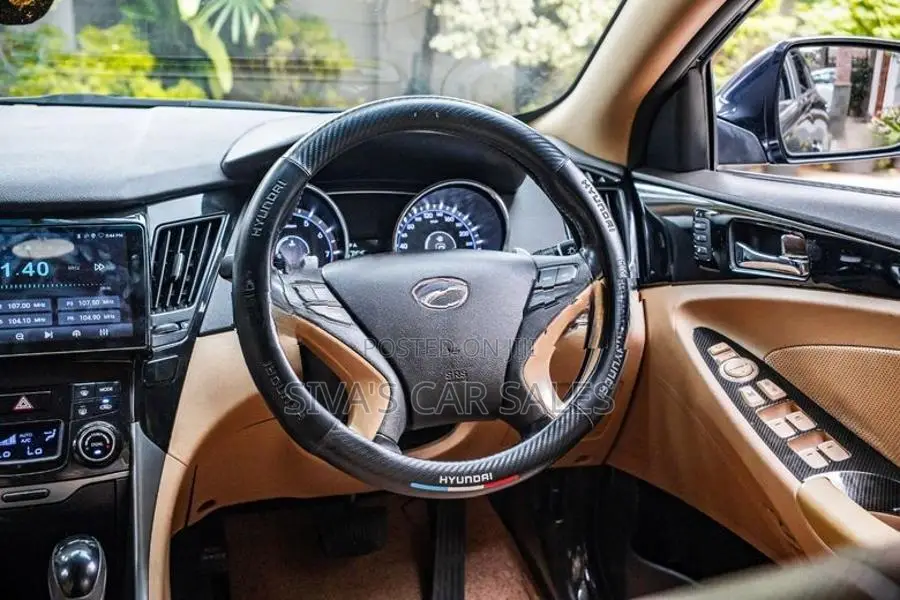 Hyundai Sonata 2013