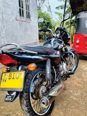 Bajaj CT100 2019