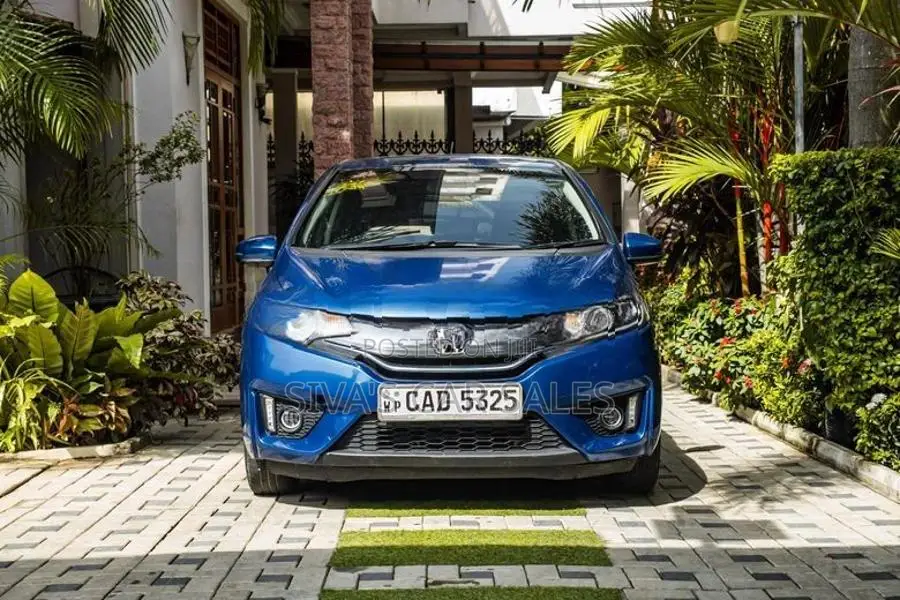 Honda Fit GP5 2014