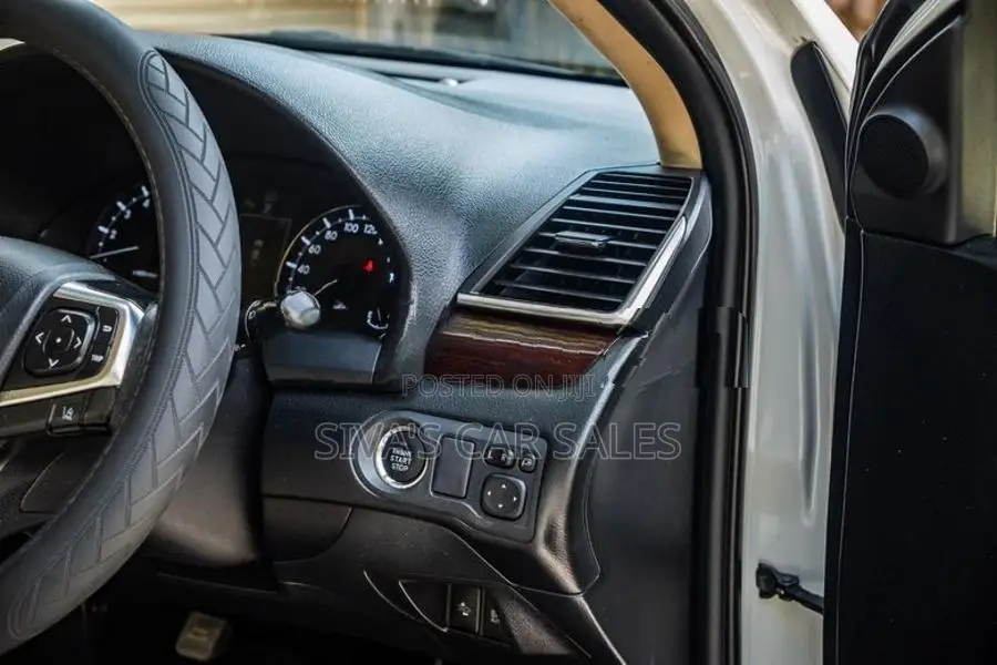 Toyota Premio G Superior 2017