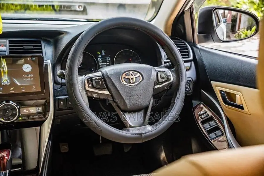 Toyota Premio G Superior 2017