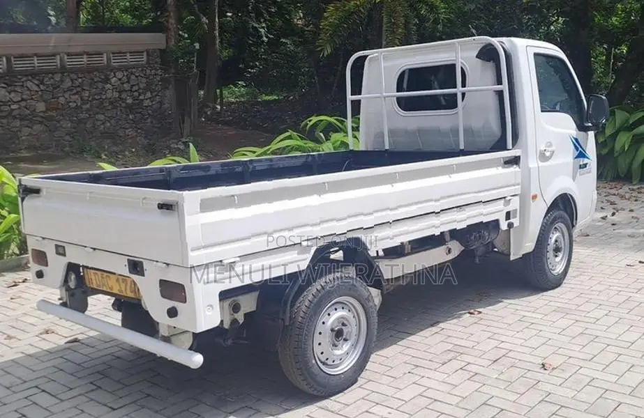 Tata Dimo Lokka 2015