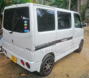 Mitsubishi Minicab 1999