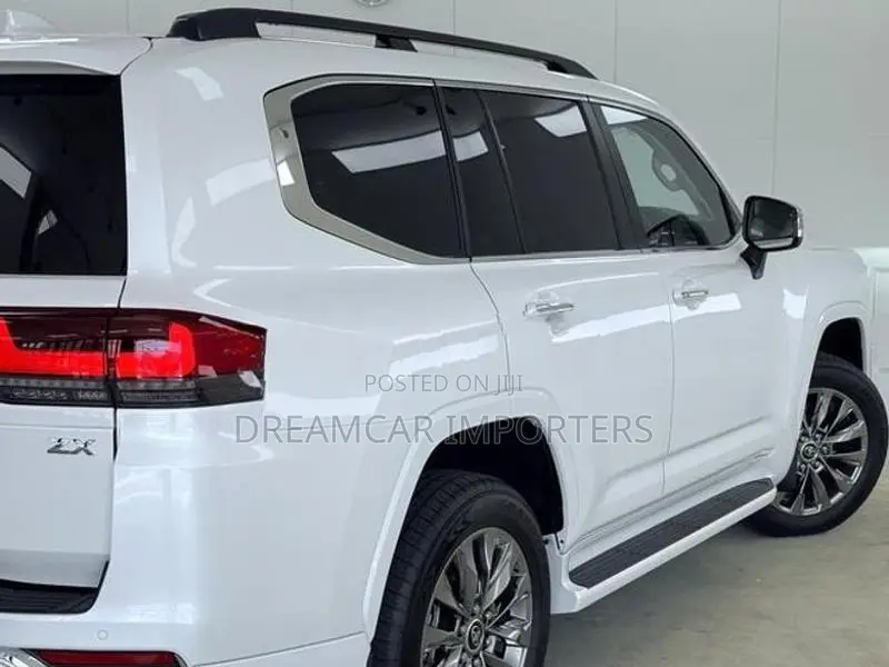 Toyota Land Cruiser Sahara LC300 ZX 2026
