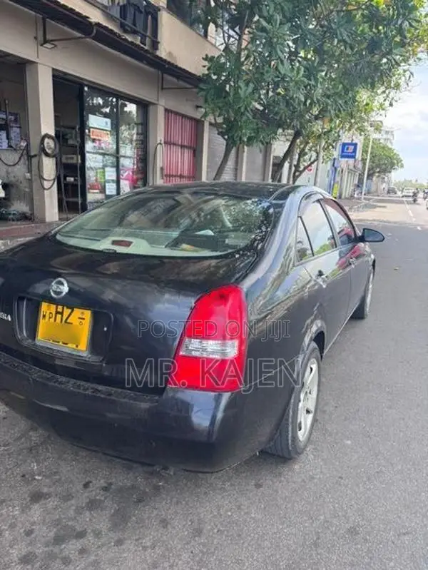 Nissan Primera 2004