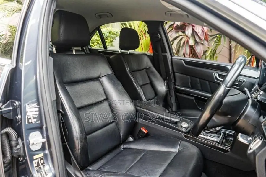 Mercedes Benz E200 2011
