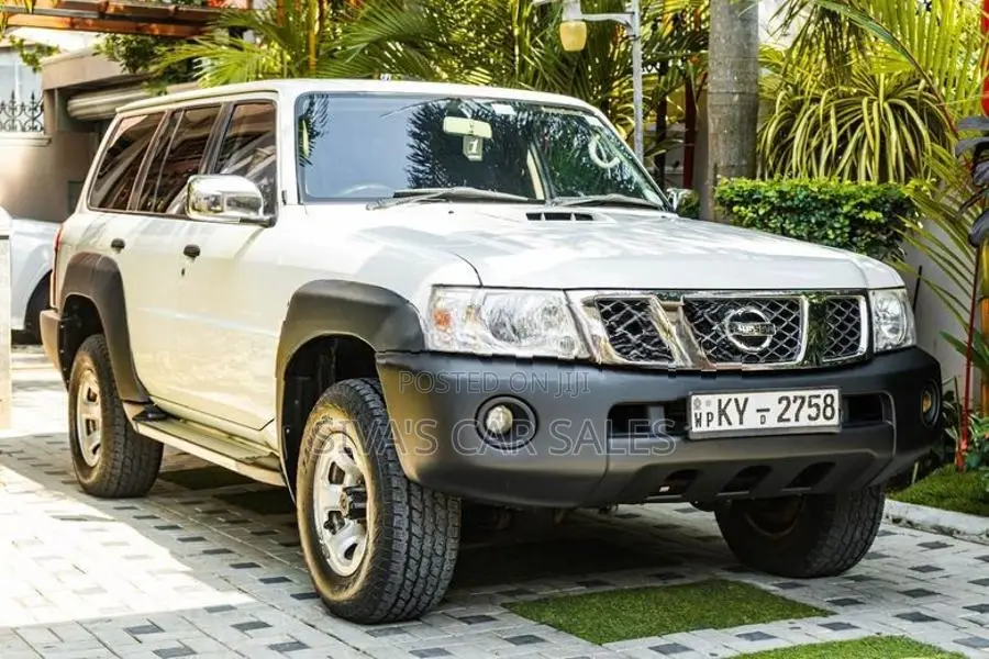 Nissan Patrol 2013