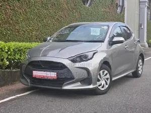 Toyota Yaris X 2023