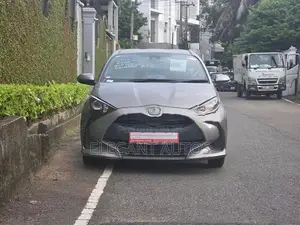 Toyota Yaris X 2023