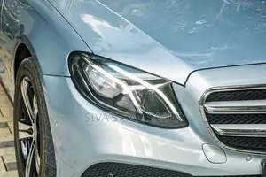 Mercedes Benz E350 E350e Premium Plus 2017