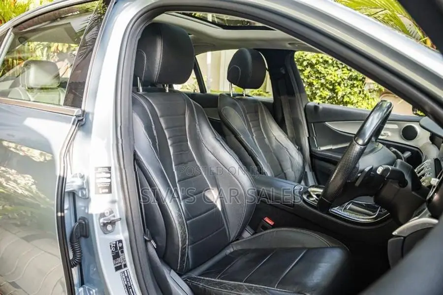 Mercedes Benz E350 E350e Premium Plus 2017