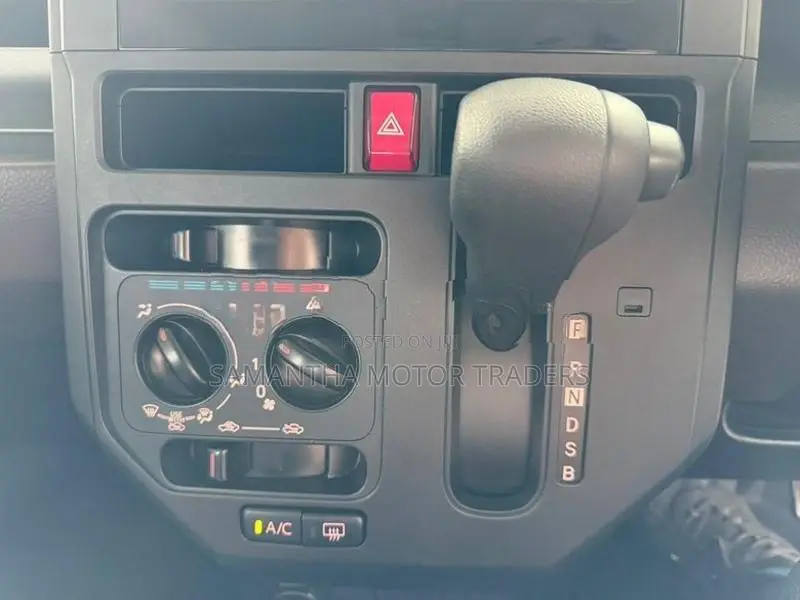 Toyota Roomy X Grade 2023