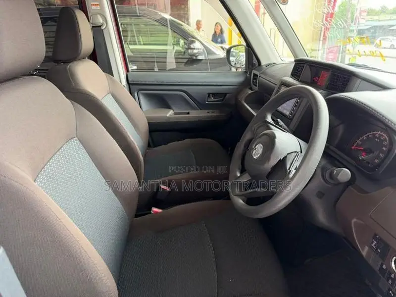 Toyota Roomy X Grade 2023