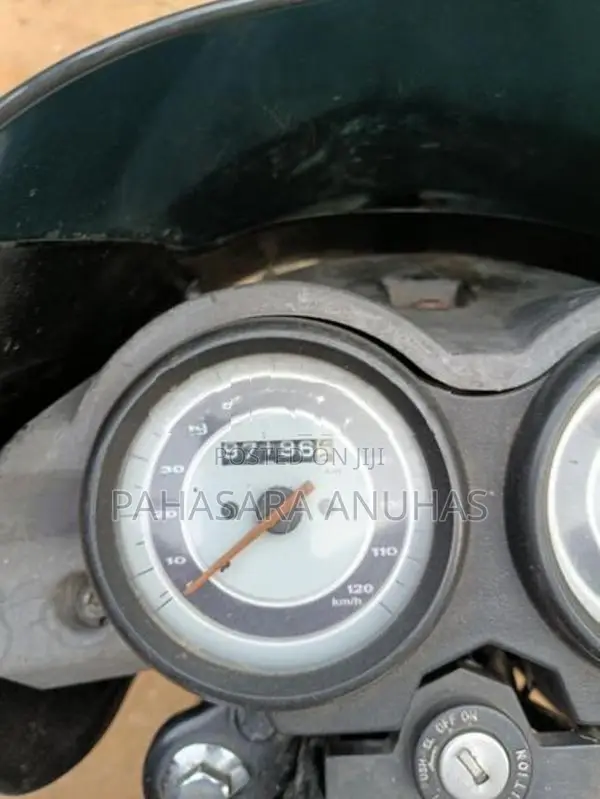 Bajaj Platina 100 2008